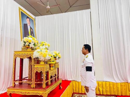 พช.เรณูนคร : ร่วมพิธีเจริญพระพุทธมนต์และทำบุญตักบาตรถวายพระราชกุศล เนื่องในโอกาสวันเฉลิมพระชนมพรรษา พระบาทสมเด็จพระเจ้าอยู่หัว 28 กรกฎาคม 2569